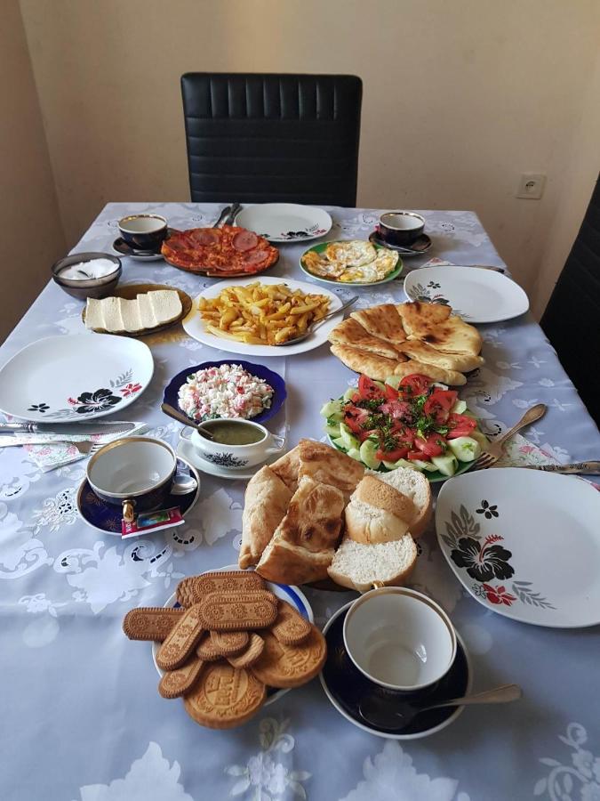 Hotel Shaumiani Koetaisi Buitenkant foto